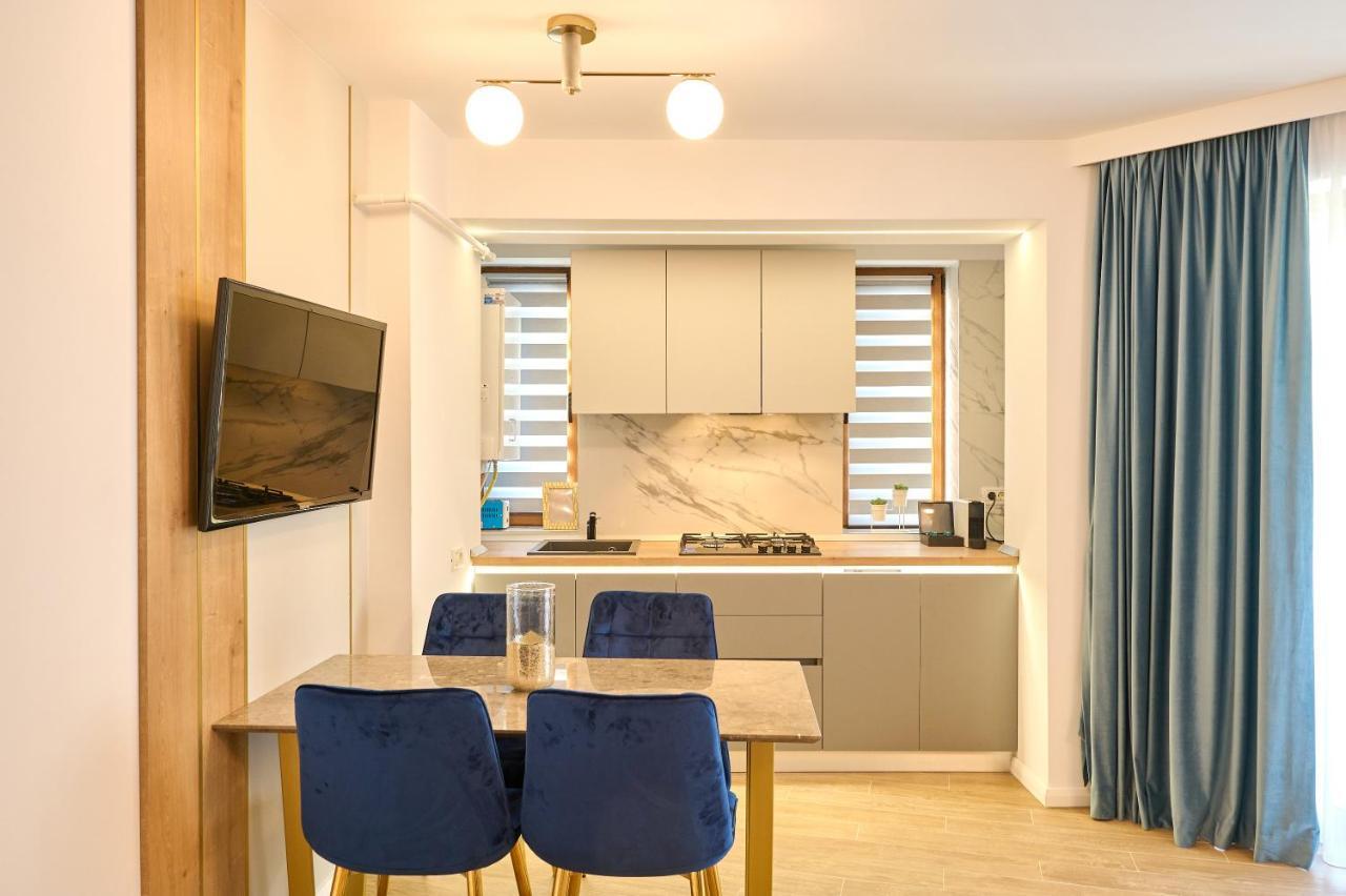 Eee Apart Boutique Constanta Bagian luar foto