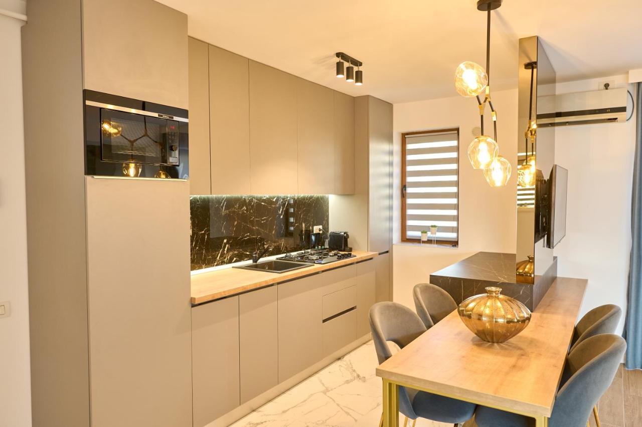 Eee Apart Boutique Constanta Bagian luar foto