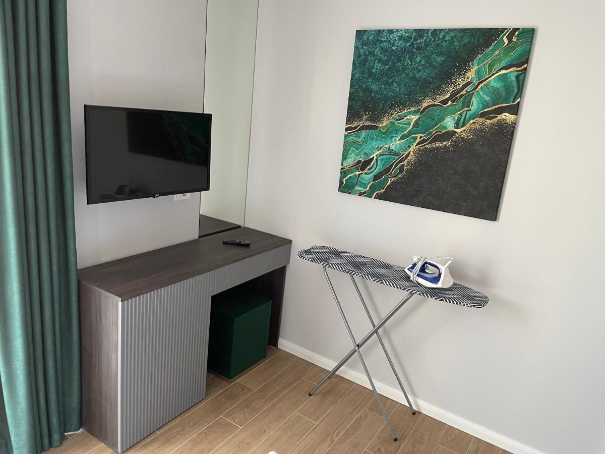 Eee Apart Boutique Constanta Bagian luar foto