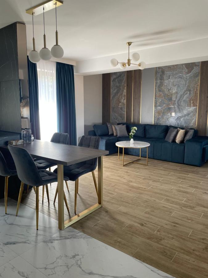 Eee Apart Boutique Constanta Bagian luar foto
